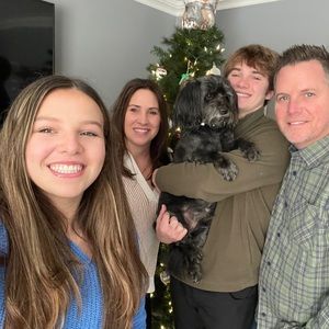 Meet your Posher, Renee